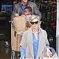 Nom du fichier=goinggroceryshoppingwithSeanandJackson_09.jpg
Taille du fichier=497Ko
Dimensions : 1300x1950
Ajouté le : 05 Février 2014 goinggroceryshoppingwithSeanandJackson_09.jpg