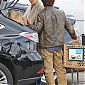 Nom du fichier=goinggroceryshoppingwithSeanandJackson_31.jpg
Taille du fichier=570Ko
Dimensions : 1300x1950
Ajouté le : 05 Février 2014 goinggroceryshoppingwithSeanandJackson_31.jpg