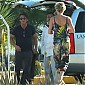 TheronandPennarespottedinCabo17fev_05.jpg