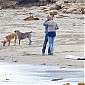 CTSeanPennMalibu11mars_01.jpg