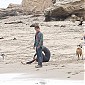 Nom du fichier=CTSeanPennMalibu11mars_23.jpg
Taille du fichier=440Ko
Dimensions : 1527x1020
Ajouté le : 14 Mars 2014 CTSeanPennMalibu11mars_23.jpg