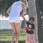 Nom du fichier=visitjacksonduringshootingMiami_67.jpg
Taille du fichier=190Ko
Dimensions : 818x1139
Ajouté le : 21 Mars 2014 visitjacksonduringshootingMiami_67.jpg