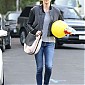 leavingabirthdaypartyinBeverlyHills_10.jpg