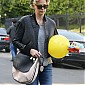 leavingabirthdaypartyinBeverlyHills_14.jpg