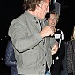 Nom du fichier=arriveatTheForumforChelseaHandlersstandupshow_04.jpg
Taille du fichier=201Ko
Dimensions : 889x1333
Ajouté le : 28 Avril 2014 arriveatTheForumforChelseaHandlersstandupshow_04.jpg