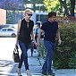 Nom du fichier=holdinghandswhileouttogetherinLA_03.jpg
Taille du fichier=467Ko
Dimensions : 1477x1750
Ajouté le : 05 Mai 2014 holdinghandswhileouttogetherinLA_03.jpg