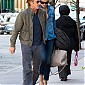 Nom du fichier=CharlizeSeanoutandaboutinNewYorkCity_02.jpg
Taille du fichier=178Ko
Dimensions : 745x1024
Ajouté le : 08 Mai 2014 CharlizeSeanoutandaboutinNewYorkCity_02.jpg