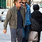 Nom du fichier=CharlizeSeanoutandaboutinNewYorkCity_03.jpg
Taille du fichier=181Ko
Dimensions : 787x1024
Ajouté le : 08 Mai 2014 CharlizeSeanoutandaboutinNewYorkCity_03.jpg