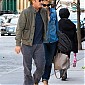 Nom du fichier=CharlizeSeanoutandaboutinNewYorkCity_04.jpg
Taille du fichier=179Ko
Dimensions : 745x1024
Ajouté le : 08 Mai 2014 CharlizeSeanoutandaboutinNewYorkCity_04.jpg