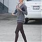 Nom du fichier=stopsbyanofficebuildinginWestHollywood_07.jpg
Taille du fichier=122Ko
Dimensions : 757x1024
Ajouté le : 23 Mai 2014 stopsbyanofficebuildinginWestHollywood_07.jpg
