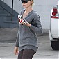 stopsbyanofficebuildinginWestHollywood_09.jpg
