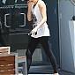 CharlizeTheronStopsbygymworkoutWH_05.jpg