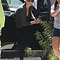 Nom du fichier=CharlizeandSeanPennOutwithJackson_02.jpg
Taille du fichier=149Ko
Dimensions : 742x1024
Ajouté le : 04 Juin 2014 CharlizeandSeanPennOutwithJackson_02.jpg