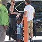 Nom du fichier=CharlizeandSeanPennOutwithJackson_29.jpg
Taille du fichier=184Ko
Dimensions : 828x1024
Ajouté le : 04 Juin 2014 CharlizeandSeanPennOutwithJackson_29.jpg