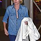 CharlizeTheron_airportLAXdepart_01.jpg