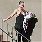 Nom du fichier=CharlizeTheronspottedafterayogaclassCapeTown_09.jpg
Taille du fichier=534Ko
Dimensions : 1409x1850
Ajouté le : 18 Août 2014 CharlizeTheronspottedafterayogaclassCapeTown_09.jpg