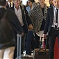 CharlizeTheronEmbarquementLAAeroportParis_07.jpg