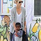 Nom du fichier=TheronandJacksoninLA_12.jpg
Taille du fichier=523Ko
Dimensions : 1418x1800
Ajouté le : 22 Novembre 2014 TheronandJacksoninLA_12.jpg