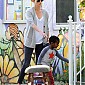 Nom du fichier=TheronandJacksoninLA_24.jpg
Taille du fichier=626Ko
Dimensions : 1379x1800
Ajouté le : 22 Novembre 2014 TheronandJacksoninLA_24.jpg