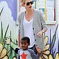 Nom du fichier=TheronandJacksoninLA_29.jpg
Taille du fichier=538Ko
Dimensions : 1457x1800
Ajouté le : 22 Novembre 2014 TheronandJacksoninLA_29.jpg