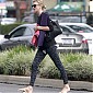 CharlizeTheronGoesYogaClassWH5dec_14.jpg