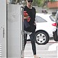 Nom du fichier=CharlizeTheronGoesYogaClassWH5dec_18.jpg
Taille du fichier=113Ko
Dimensions : 815x1024
Ajouté le : 06 Décembre 2014 CharlizeTheronGoesYogaClassWH5dec_18.jpg