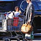 Nom du fichier=CharlizeTherontakessongroceryshopping_13.jpg
Taille du fichier=246Ko
Dimensions : 784x1024
Ajouté le : 27 Décembre 2014 CharlizeTherontakessongroceryshopping_13.jpg