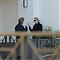 Nom du fichier=CharlizeshareacigarettebreakwithSean_26.jpg
Taille du fichier=149Ko
Dimensions : 1039x993
Ajouté le : 02 Janvier 2015 CharlizeshareacigarettebreakwithSean_26.jpg