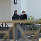 Nom du fichier=CharlizeshareacigarettebreakwithSean_28.jpg
Taille du fichier=143Ko
Dimensions : 1012x1014
Ajouté le : 02 Janvier 2015 CharlizeshareacigarettebreakwithSean_28.jpg