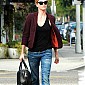 Nom du fichier=CharlizeTheronOutforlunchatTerronisLA_04.jpg
Taille du fichier=557Ko
Dimensions : 1456x1820
Ajouté le : 10 Janvier 2015 CharlizeTheronOutforlunchatTerronisLA_04.jpg