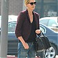 Nom du fichier=CharlizeTheronOutforlunchatTerronisLA_28.jpg
Taille du fichier=515Ko
Dimensions : 1401x1900
Ajouté le : 14 Janvier 2015 CharlizeTheronOutforlunchatTerronisLA_28.jpg