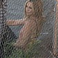 Nom du fichier=BroughtMotherGerdaandJacksonTosetForEsquireshoot_10.jpg
Taille du fichier=185Ko
Dimensions : 634x794
Ajouté le : 22 Janvier 2015 BroughtMotherGerdaandJacksonTosetForEsquireshoot_10.jpg