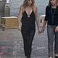 Nom du fichier=BroughtMotherGerdaandJacksonTosetForEsquireshoot_29.jpg
Taille du fichier=458Ko
Dimensions : 1300x1950
Ajouté le : 24 Janvier 2015 BroughtMotherGerdaandJacksonTosetForEsquireshoot_29.jpg