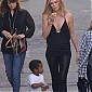 Nom du fichier=BroughtMotherGerdaandJacksonTosetForEsquireshoot_49.jpg
Taille du fichier=356Ko
Dimensions : 1307x1764
Ajouté le : 24 Janvier 2015 BroughtMotherGerdaandJacksonTosetForEsquireshoot_49.jpg