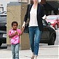 Nom du fichier=charlize-theron-jackson-day-out03.jpeg
Taille du fichier=69Ko
Dimensions : 525x668
Ajouté le : 27 Janvier 2015 charlize-theron-jackson-day-out03.jpeg