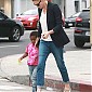 Nom du fichier=charlize-theron-jackson-day-out19.jpg
Taille du fichier=486Ko
Dimensions : 1421x1800
Ajouté le : 01 Février 2015 charlize-theron-jackson-day-out19.jpg