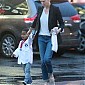Nom du fichier=charlize-theron-jackson-day-out32.jpg
Taille du fichier=810Ko
Dimensions : 1425x1850
Ajouté le : 01 Février 2015 charlize-theron-jackson-day-out32.jpg