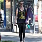 Nom du fichier=CharlizeLeavingayogaclassinLA_08.jpg
Taille du fichier=477Ko
Dimensions : 1412x1850
Ajouté le : 28 Février 2015 CharlizeLeavingayogaclassinLA_08.jpg