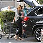 Nom du fichier=CharlizeShoppingatBristolFarmsinLAwithson_11.jpg
Taille du fichier=634Ko
Dimensions : 1950x1300
Ajouté le : 28 Février 2015 CharlizeShoppingatBristolFarmsinLAwithson_11.jpg