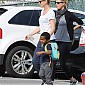 Nom du fichier=CharlizeTheronandJacksonOutinLA_03.jpg
Taille du fichier=579Ko
Dimensions : 1413x1850
Ajouté le : 28 Février 2015 CharlizeTheronandJacksonOutinLA_03.jpg