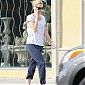 CharlizeTheronandJacksonOutinLA_15.jpg