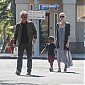 Nom du fichier=SeanandCharlizetakelittleJacksonoutforbrunch_03.jpg
Taille du fichier=273Ko
Dimensions : 1486x991
Ajouté le : 12 Mars 2015 SeanandCharlizetakelittleJacksonoutforbrunch_03.jpg