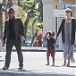 Nom du fichier=SeanandCharlizetakelittleJacksonoutforbrunch_08.jpg
Taille du fichier=287Ko
Dimensions : 1526x1017
Ajouté le : 12 Mars 2015 SeanandCharlizetakelittleJacksonoutforbrunch_08.jpg