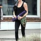 Nom du fichier=LeavingYogaClassinWH_06.jpg
Taille du fichier=58Ko
Dimensions : 454x681
Ajouté le : 15 Mars 2015 LeavingYogaClassinWH_06.jpg