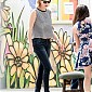 Nom du fichier=CharlizeTheronTakesStroll_10.jpg
Taille du fichier=172Ko
Dimensions : 713x1000
Ajouté le : 18 Mars 2015 CharlizeTheronTakesStroll_10.jpg