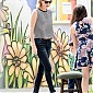 Nom du fichier=CharlizeTheronTakesStroll_11.jpg
Taille du fichier=176Ko
Dimensions : 713x1000
Ajouté le : 18 Mars 2015 CharlizeTheronTakesStroll_11.jpg