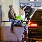 Nom du fichier=SeanandJacksonwaitforCharlize_07.jpg
Taille du fichier=702Ko
Dimensions : 1429x1700
Ajouté le : 20 Mars 2015 SeanandJacksonwaitforCharlize_07.jpg