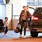 Nom du fichier=SeanandJacksonwaitforCharlize_18.jpg
Taille du fichier=732Ko
Dimensions : 1605x1650
Ajouté le : 20 Mars 2015 SeanandJacksonwaitforCharlize_18.jpg