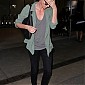 Nom du fichier=CharlizeTheronLAXairportApril1_09.jpg
Taille du fichier=142Ko
Dimensions : 666x1000
Ajouté le : 02 Avril 2015 CharlizeTheronLAXairportApril1_09.jpg