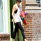 Nom du fichier=LeavingayogaclassinWestHollywood_01.jpg
Taille du fichier=508Ko
Dimensions : 1097x1741
Ajouté le : 17 Avril 2015 LeavingayogaclassinWestHollywood_01.jpg